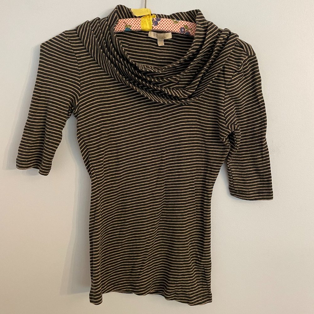 Anthropologie Bordeaux Pleated Collar Top